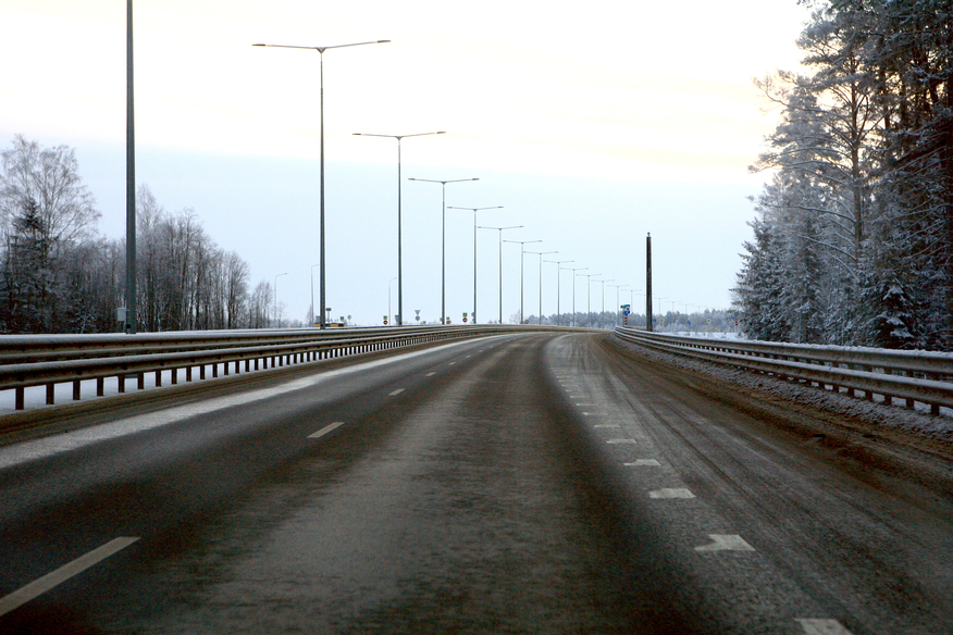 В Петербурге ограничат движение по дамбе с 19 по 22 февраля