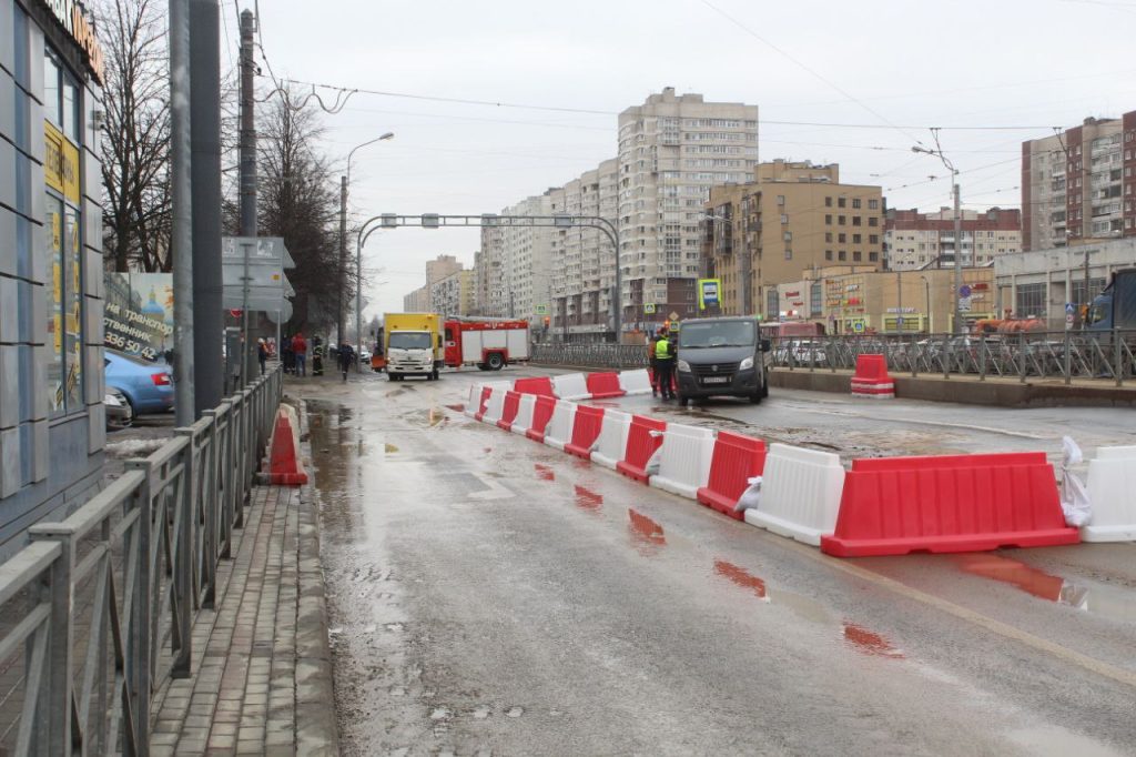 Потоп на Энгельса устранили, но движение ограничено