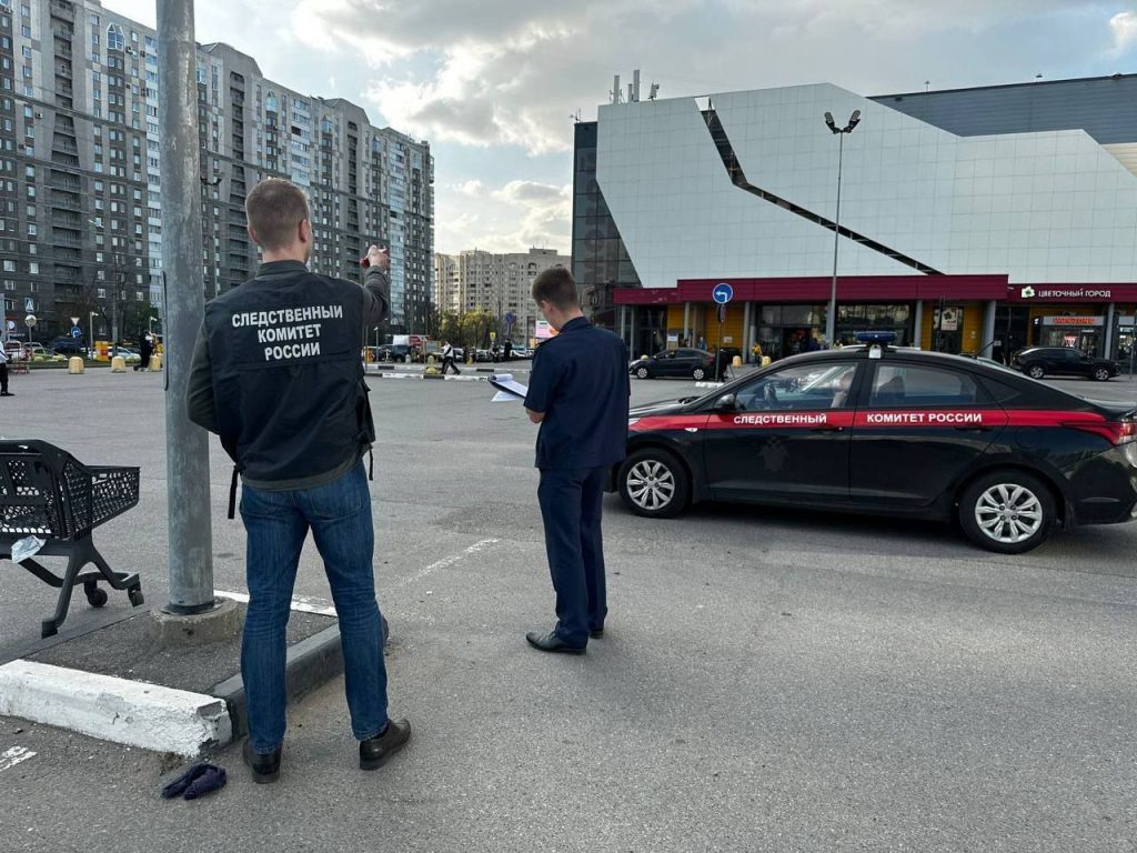 Стрелок с парковки ТРК «Сити Молл» явился с повинной